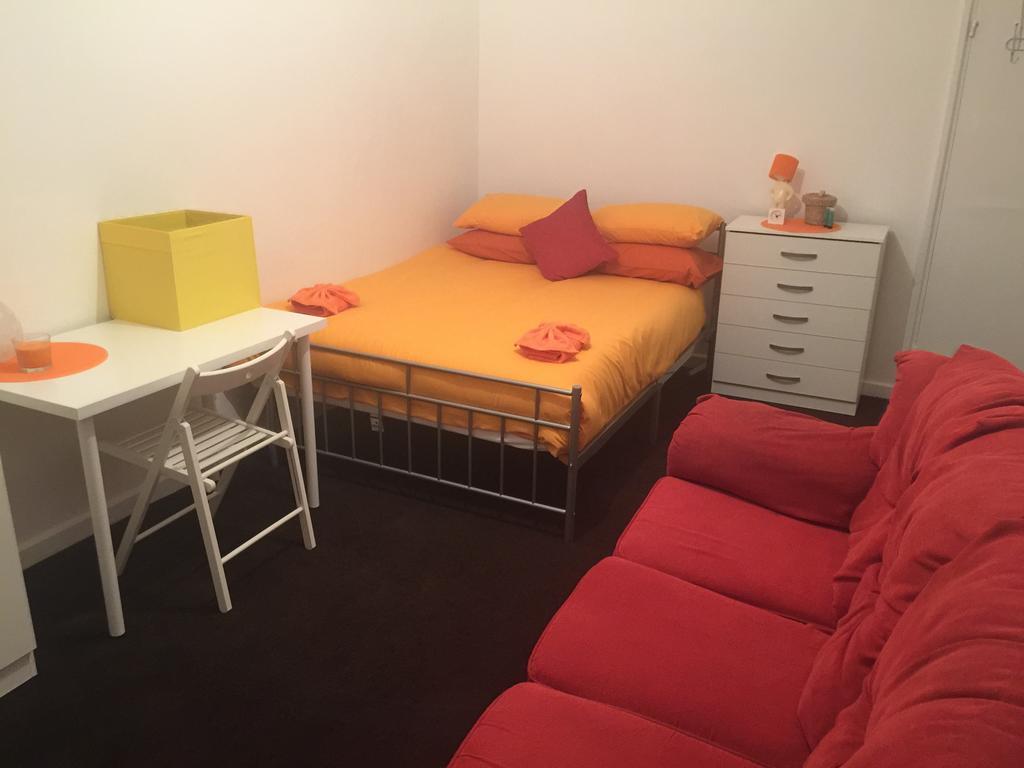 London Nice Rooms 3 Экстерьер фото
